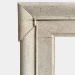 Pamono 18th Century English Architectural Stone Bolection Fireplace Mantel, 1780><noscript><img width=