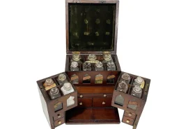 Pamono 19th Century English Medicine Chest by Clay & Abraham, Liverpool><noscript><img width=