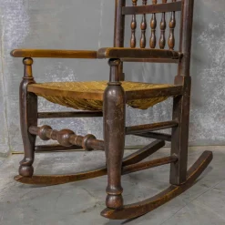 Pamono 18th Century English Spindle Back Rocker