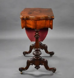 Outlet Pamono 19th Century English Victorian Burr Walnut Games Table, 1860s