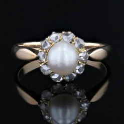Pamono 19th Century Fine Pearl Diamonds 18 Karat Yellow Gold Daisy Ring><noscript><img width=