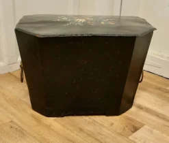 New Pamono 19th Century Folk Art Barge Wear Toleware Log Box, 1880s