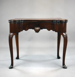Outlet Pamono 18th Century George II Irish Mahogany Card Table