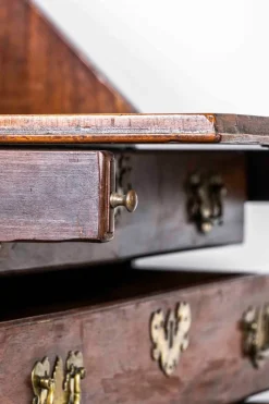 Hot Pamono 18th Century Georgian Walnut Bureau Secretary