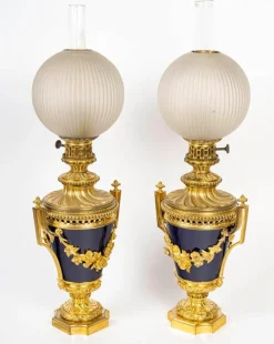 Sale Pamono 19th Century Gilt Bronze and Blue Sèvres Porcelain Oil Lamps, Set of 2