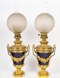 Sale Pamono 19th Century Gilt Bronze and Blue Sèvres Porcelain Oil Lamps, Set of 2