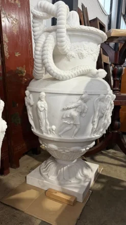 New Pamono 20th Century Greek White Carrara Marble Urns, Set of 2