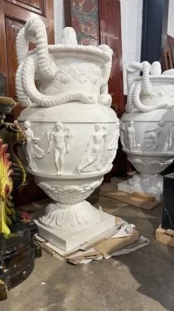 New Pamono 20th Century Greek White Carrara Marble Urns, Set of 2