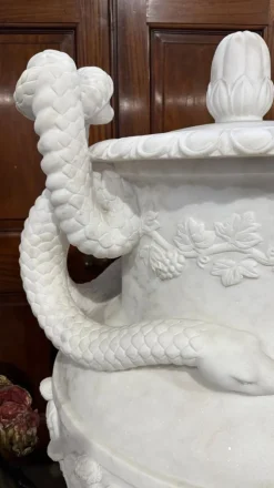 New Pamono 20th Century Greek White Carrara Marble Urns, Set of 2