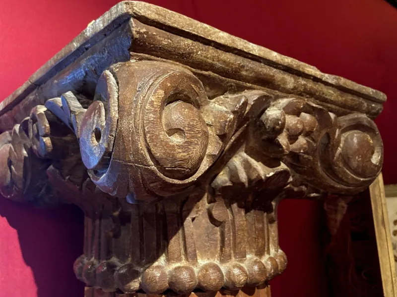 Pamono 19th Century Italian Architectural Corinthian Wood Columns on Sandstone Plinths, Set of 2> Pedestals And Columns