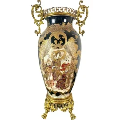 Pamono 19th Century Japan Satsuma Porcelain Vase and Golden Metal, 1870s> Vases