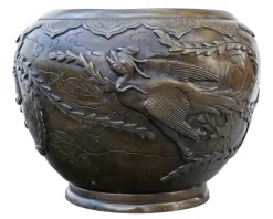 Pamono 19th Century Japanese Bronze Planter, 1890s> Planters And Jardiniere