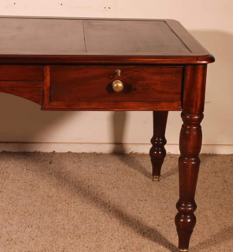 Pamono 19th Century Mahogany Two-Drawer Desk> Desks
