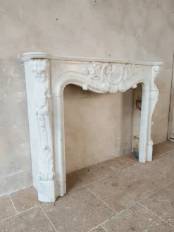Discount Pamono 19th Century Mantlepiece of White Statuary in Bianco Carrara Marble