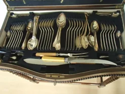 Best Pamono 19th Century Oak Table and Cutlery Set from Harrison Fisher & Company