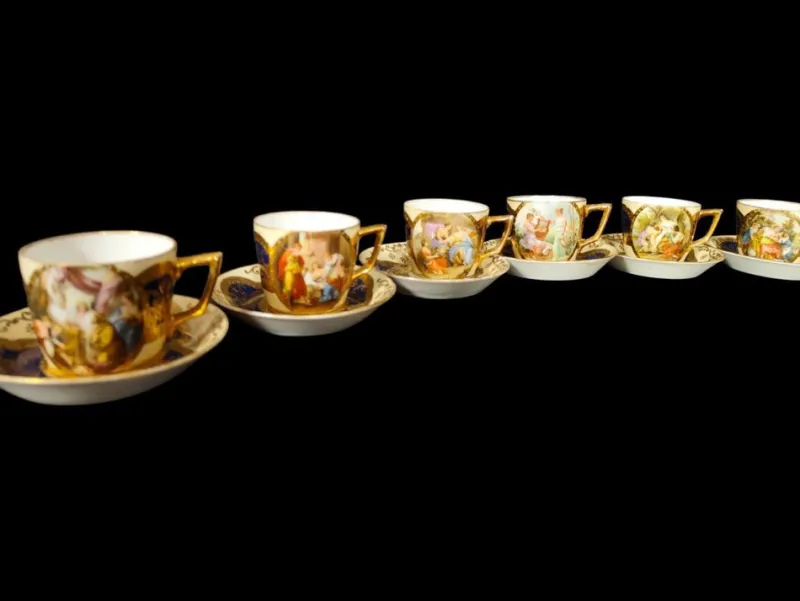 Pamono 19th Century Porcelain Tableware Service, Set of 108> Dinner Plates & Bowls