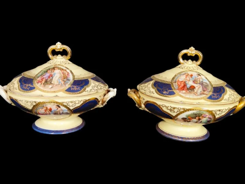 Pamono 19th Century Porcelain Tableware Service, Set of 108> Dinner Plates & Bowls