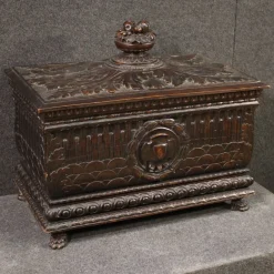 Pamono 20th Century Small Italian Trunk, 1920s> Trunks Crates & Baskets
