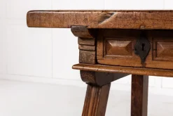 Outlet Pamono 18th Century Spanish Walnut Trestle Table