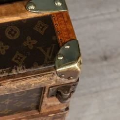 Clearance Pamono 20th Century Trunk in Monogram Canvas from Louis Vuitton, France, 1930s