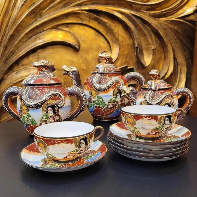 Outlet Pamono 19th Century Tu y yo Satsuma Porcelain Sest with Dragon and Wise Men Motif, Japan, Set of 7