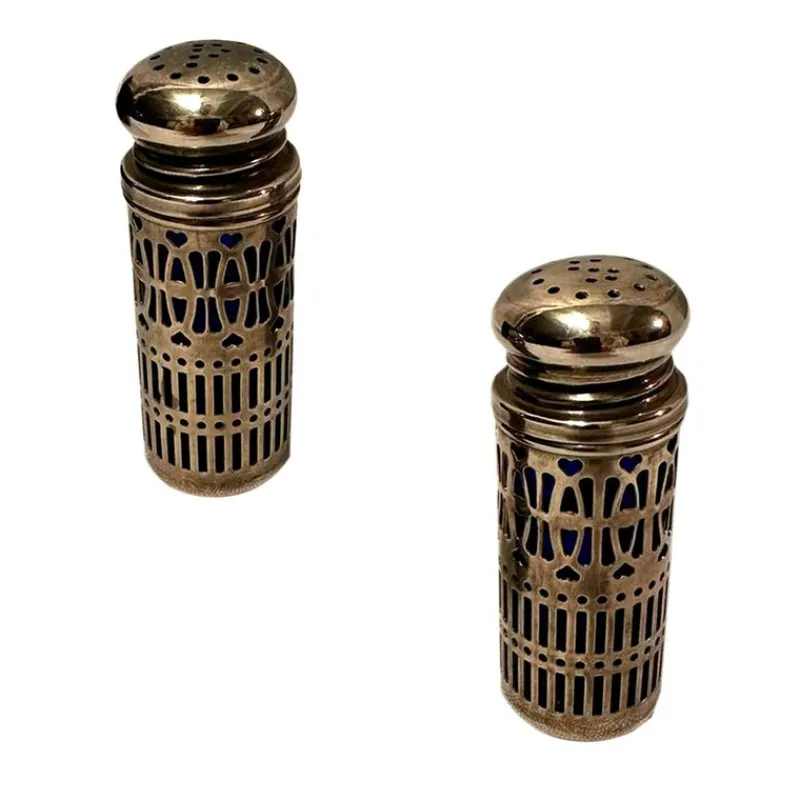 Outlet Pamono 19th Century Victorian Silver Set of Salt and Pepper Shakers, England, 1850s, Set of 2