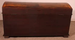 Pamono 18th Century Walnut and Burl Chest><noscript><img width=