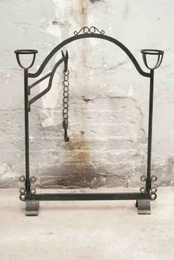 Pamono 20th Century Wrought Iron Rustic Support Element with Chains, Spain> Fireplaces And Mantels
