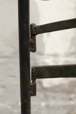 Pamono 20th Century Wrought Iron Rustic Support Element with Chains, Spain><noscript><img width=