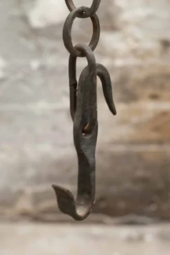 Pamono 20th Century Wrought Iron Rustic Support Element with Chains, Spain><noscript><img width=