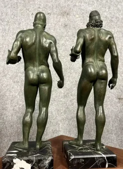 Pamono The Warriors of Riace, 20th Century, Cast Iron with Bronze Patina, Set of 2><noscript><img width=