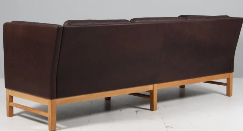 Pamono Three-Seat Sofa from Erik Jørgensen> Couches & Sofas