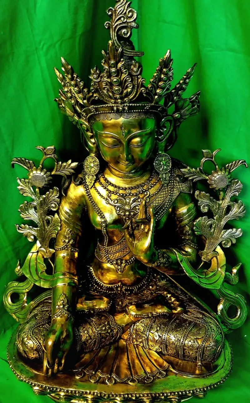 Discount Pamono Tibetan Buddha Sculpture, 18th-Century, Bronze