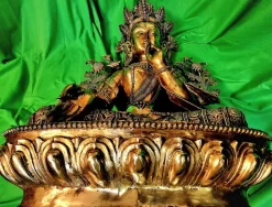 Discount Pamono Tibetan Buddha Sculpture, 18th-Century, Bronze