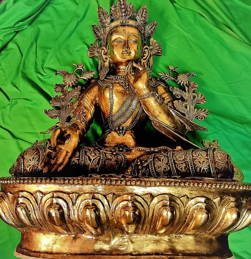 Discount Pamono Tibetan Buddha Sculpture, 18th-Century, Bronze