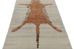 Pamono Tiger-Skin Rug in Beige from R&K Principal Jahanshah Nazmiyal><noscript><img width=