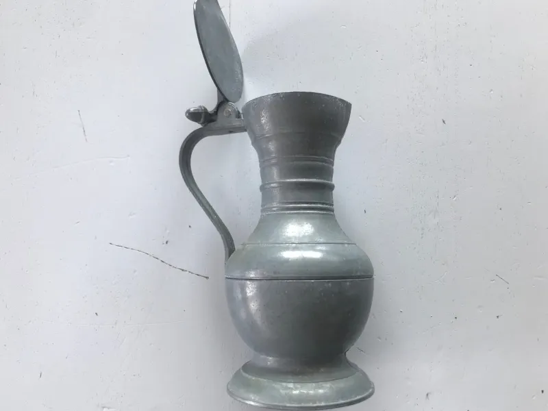 Sale Pamono Tin Jug with a Lid Decorated with Acorns, 1890s