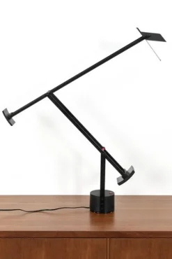 Pamono Tizio Halogen Lamp by Richard Sapper for Artemide> Table Lamps