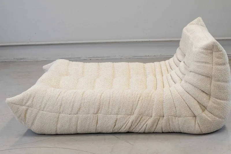 New Pamono Togo Chaise Lounge in Bouclette White Fabric attributed to Michel Ducaroy for Ligne Roset, 1974