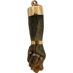 Pamono Touch Wood Mano Figa Charm Pendant, 1930s> Bracelets