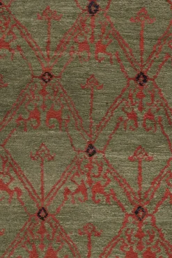 Outlet Pamono Traditional Geometric Green and Red Wool Rug from R&K Principal Jahanshah Nazmiyal