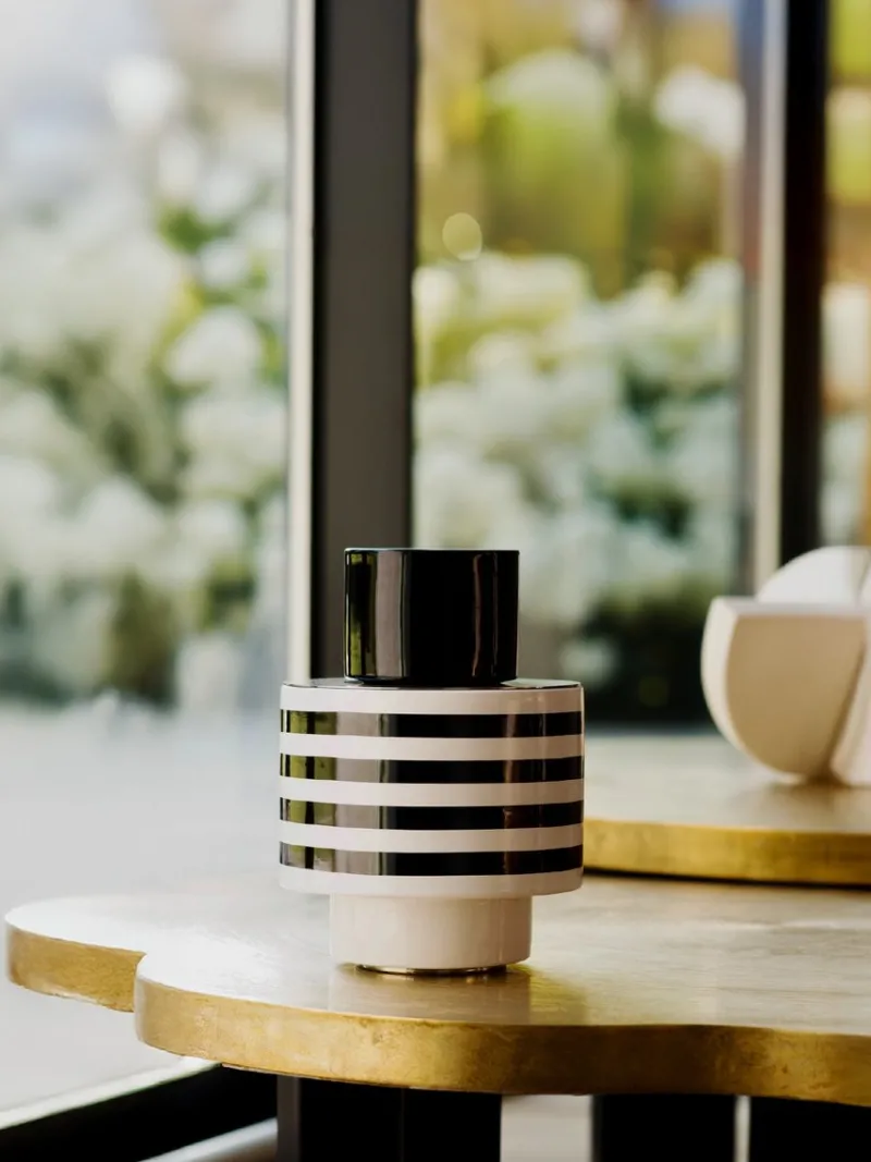 Pamono Trait De Soie Vase by Eric Willemart> Tabletop|Vases