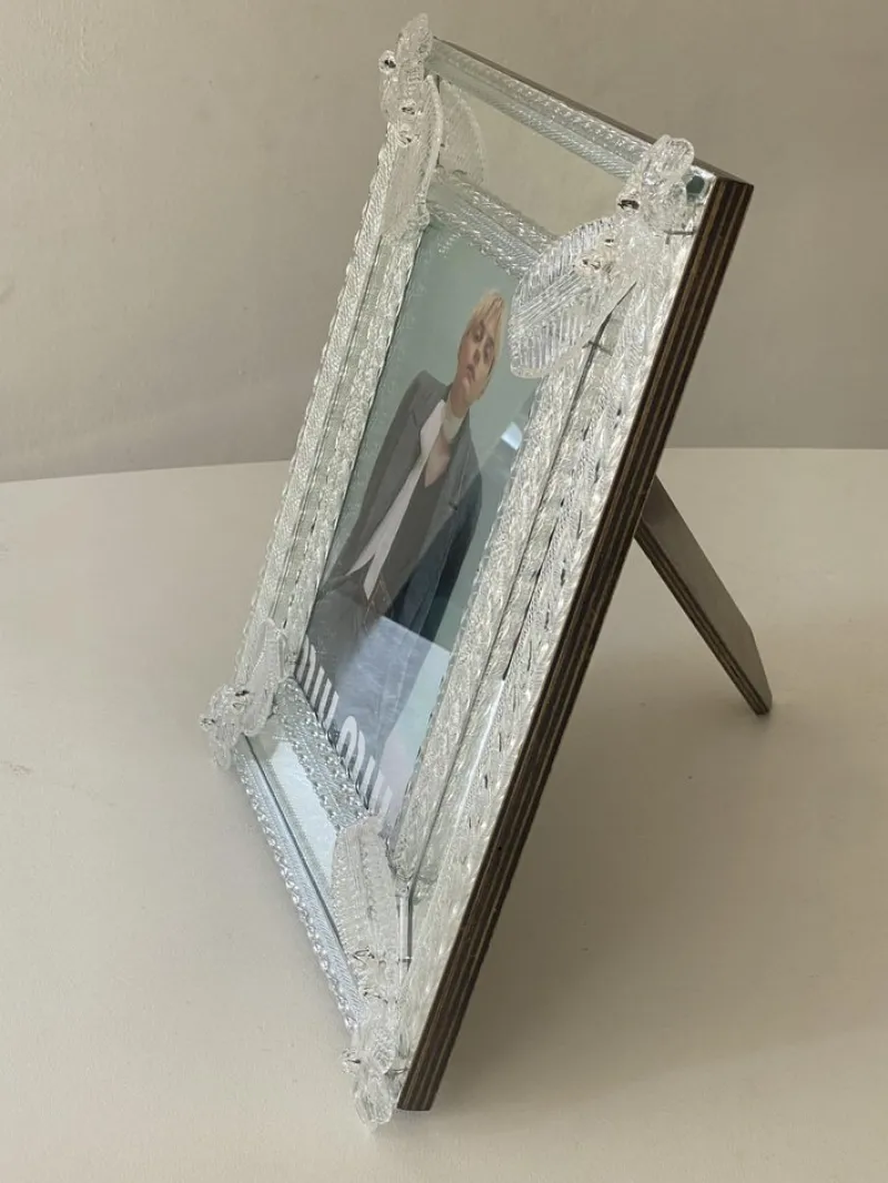 Outlet Pamono Transparent Photo Frame Mirror in Murano Glass by Simoeng