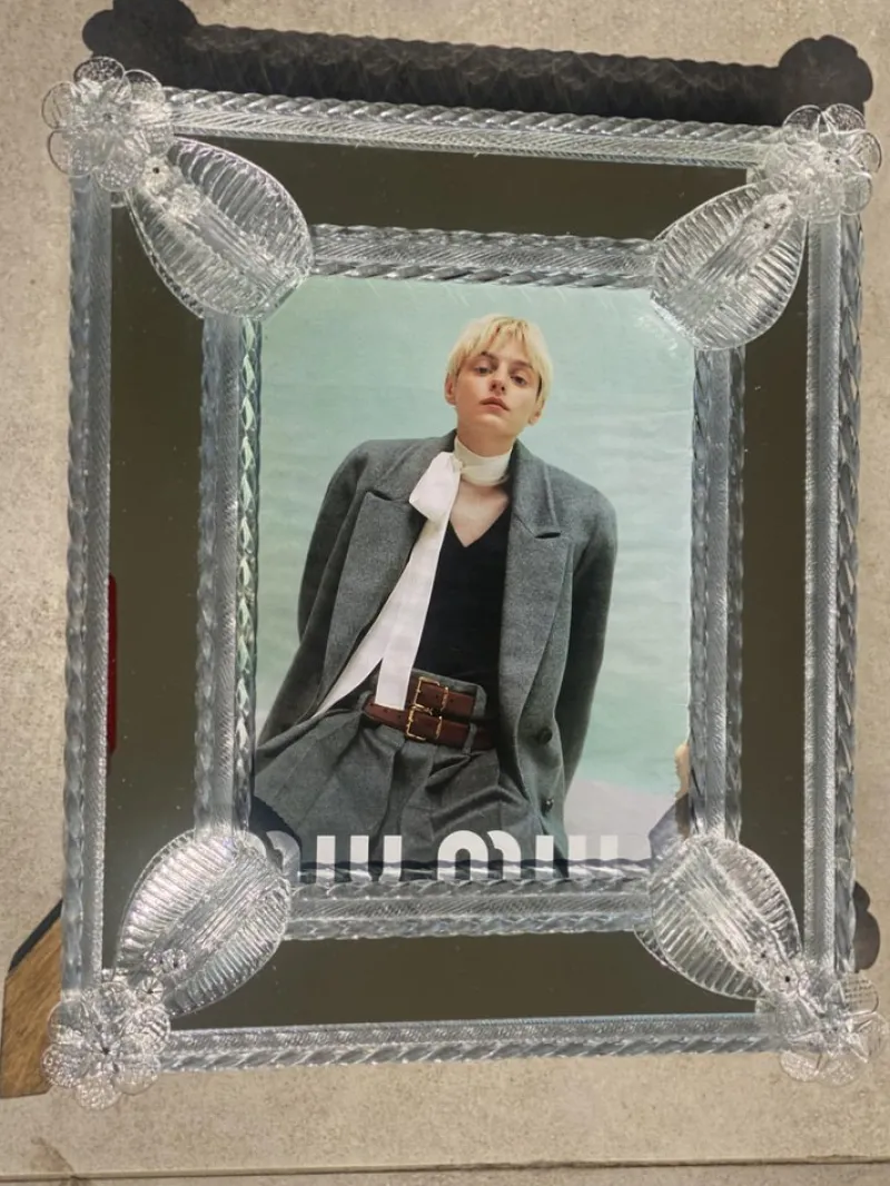 Outlet Pamono Transparent Photo Frame Mirror in Murano Glass by Simoeng