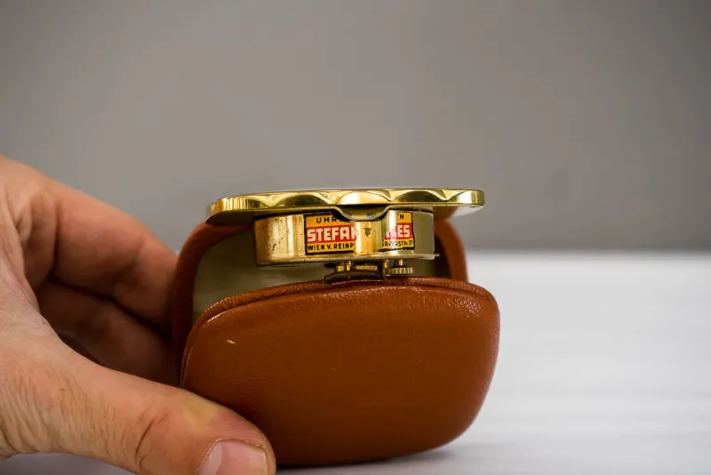 Pamono Travel Alarm Clock from Europa, 1950s> Clocks