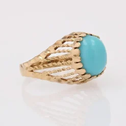 Pamono Turquoise Color Stone 18 Karat Rose Gold Domed Ring, 1960s