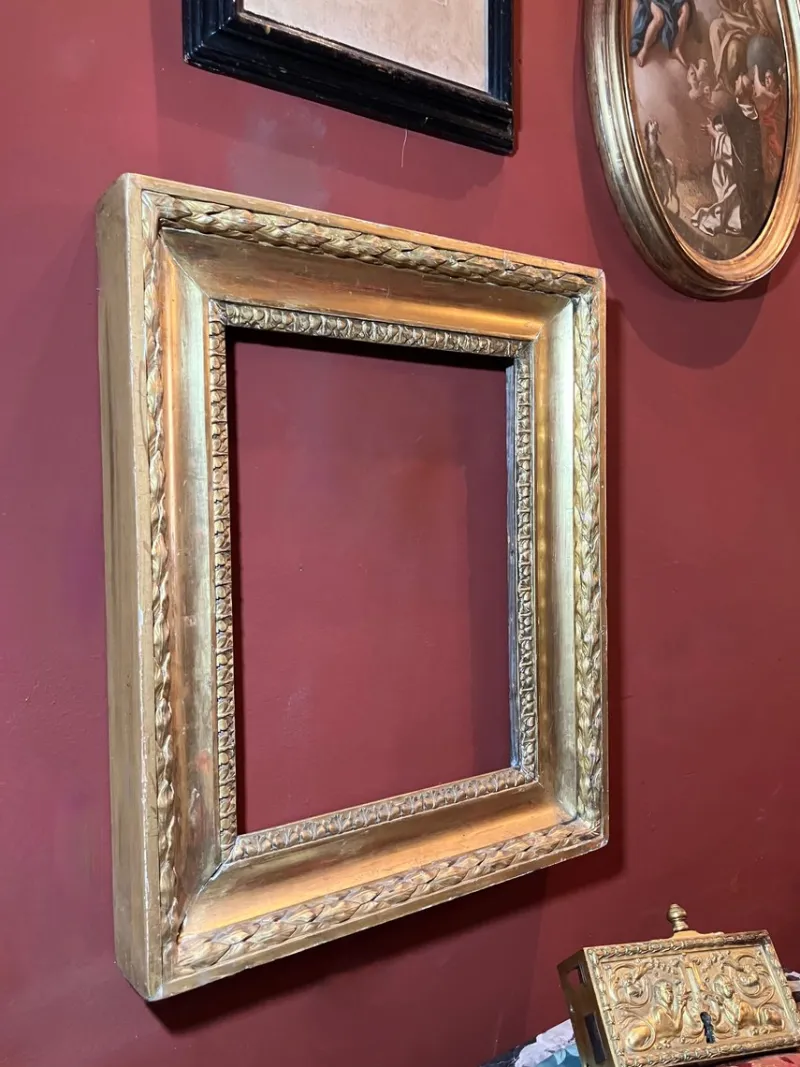 Pamono Tuscan Empire Carved Gold Leaf Gilt Frame, Italy, 19th Century> Mirrors