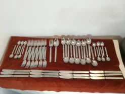 Pamono Twelve-Person Cutlery Set by Gio Ponti for Fratelli Calderoni, Italy, 1960s, Set of 54> Cutlery & Serving Utensils