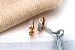 Pamono Two-Tone Gold Hoop Earrings with Brilliant-Cut Diamonds, Set of 2><noscript><img width=