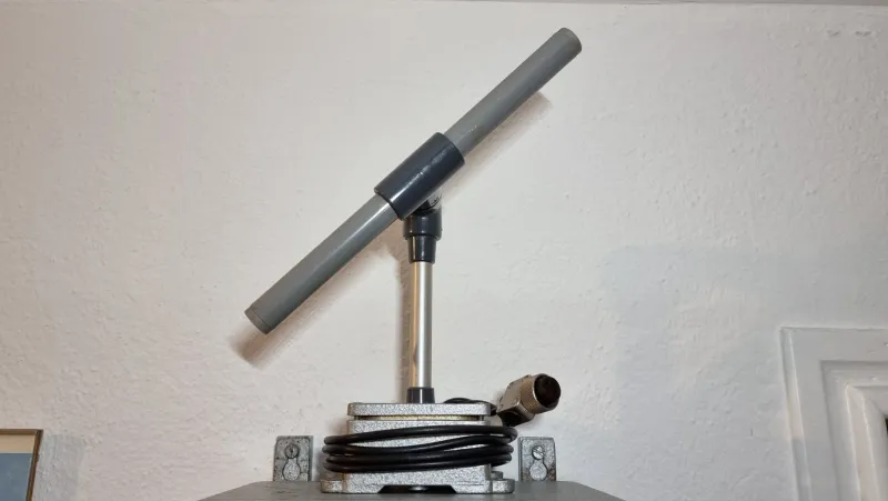 Pamono Type FBCZK Beyeler Electronic Master Clock by Patek Philippe
